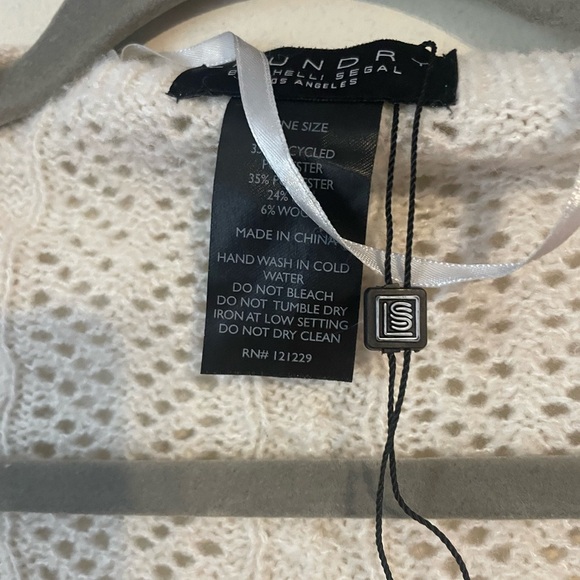 NWOT Laundry by Shelli Segal open cable knit cardigan poncho style one size wool - Picture 2 of 7